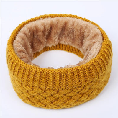 Plush Velvet Pet Collar – Soft, Thick & Comfy