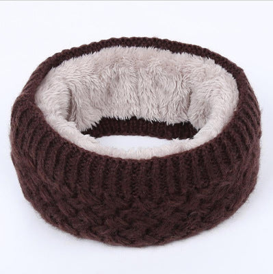 Plush Velvet Pet Collar – Soft, Thick & Comfy